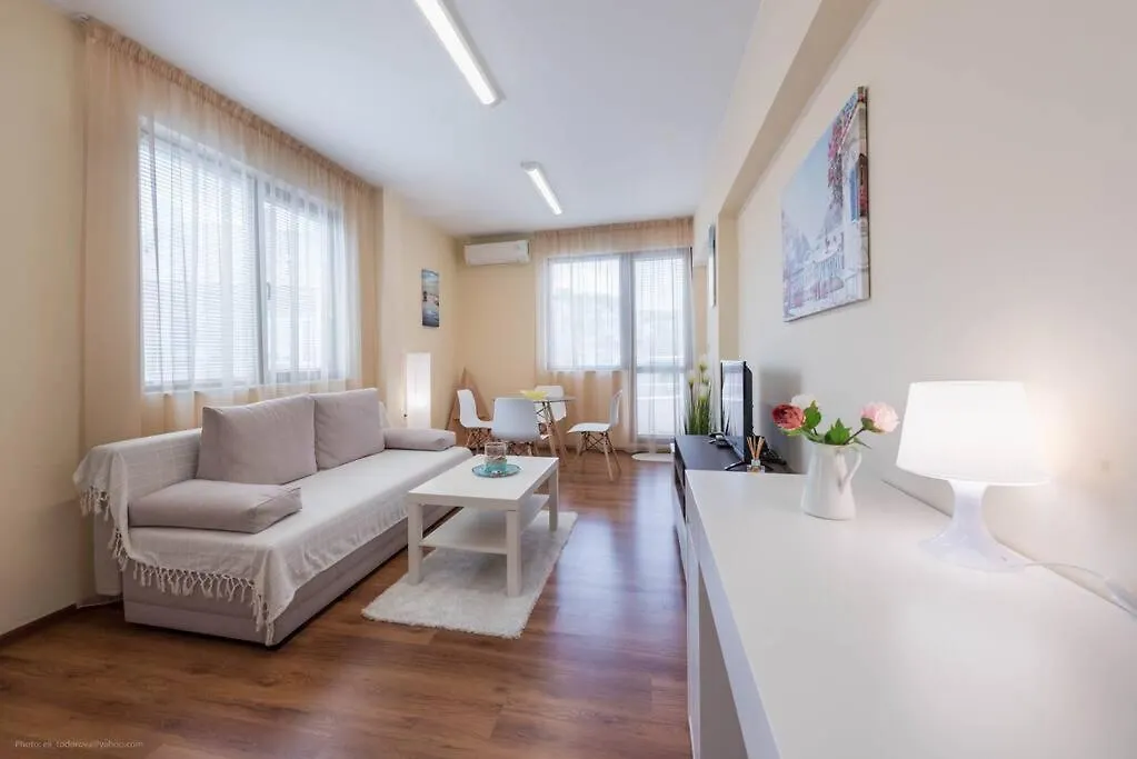 Serenity Apartment ヴァルナ